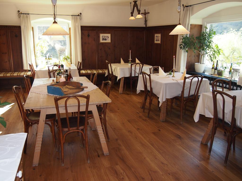 Hotel Ansitz Gamp Klausen Buitenkant foto